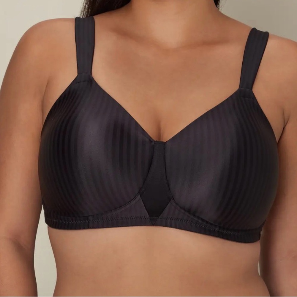 NEW Playtex Women's All Over Smoothing Full Figure Wirefree Bra Black 36DDD